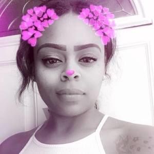 Meet your Posher, Teaira